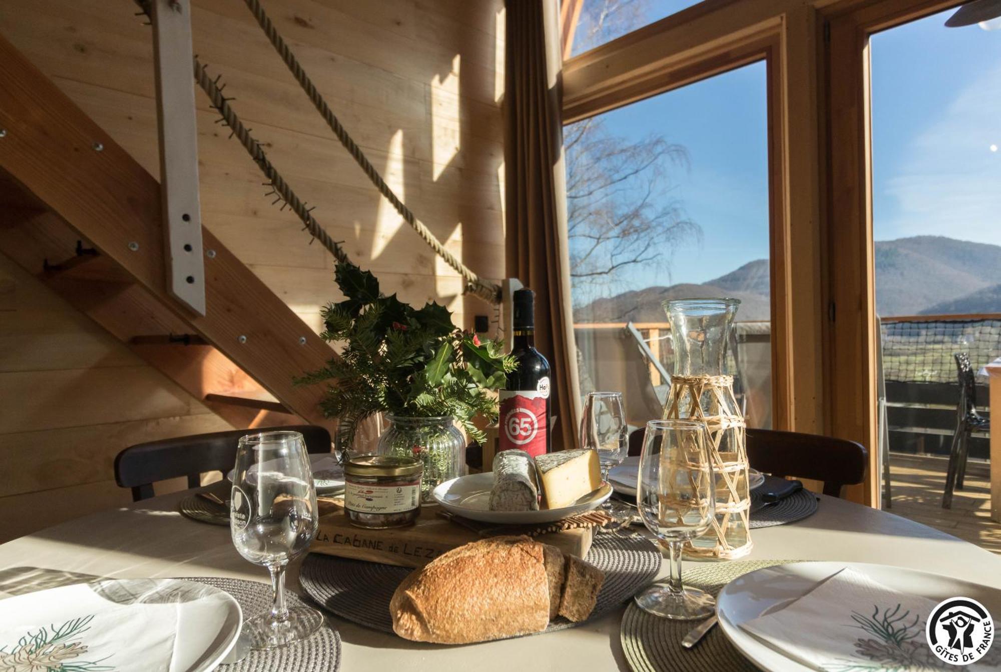 Gite Cabane Insolite Pyrenees Sauveterre-de-Comminges المظهر الخارجي الصورة